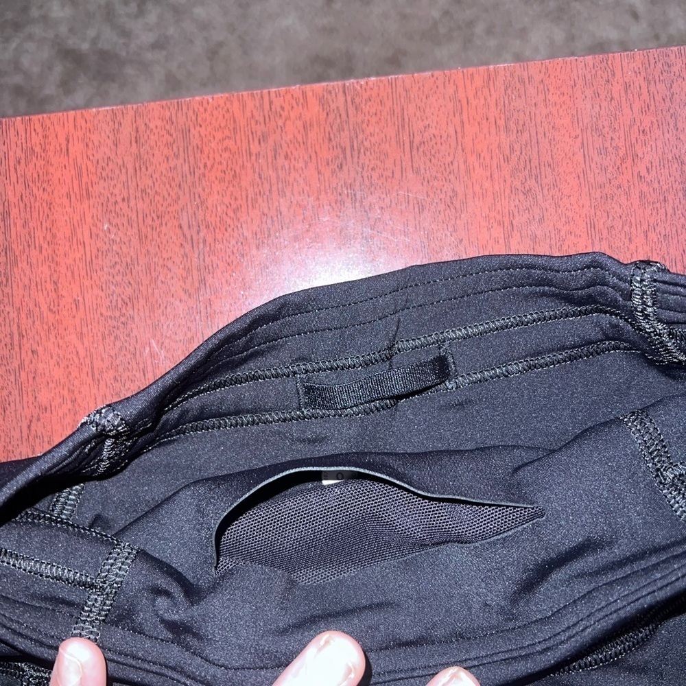 Lululemon Athletica Black Leggings Cropped - Picture 4 of 5